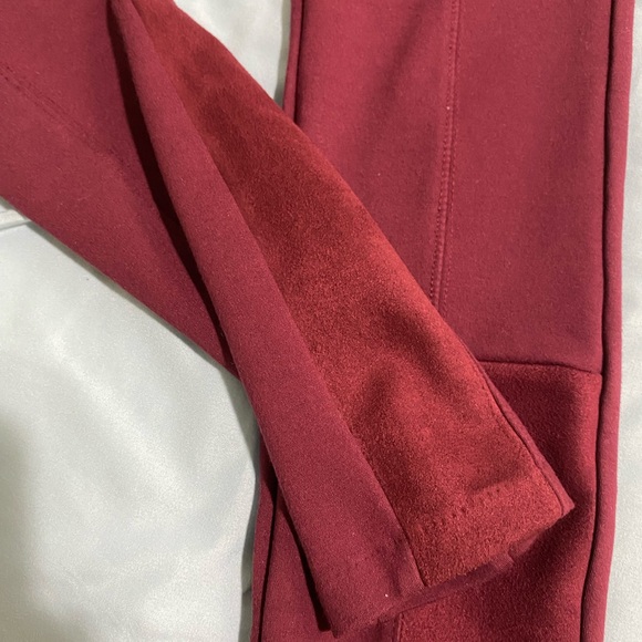 ❤️❤️Burgundy Velvet Patch Work Old Navy Stevie Dress Pants W accent Gold Zippers - Picture 5 of 10